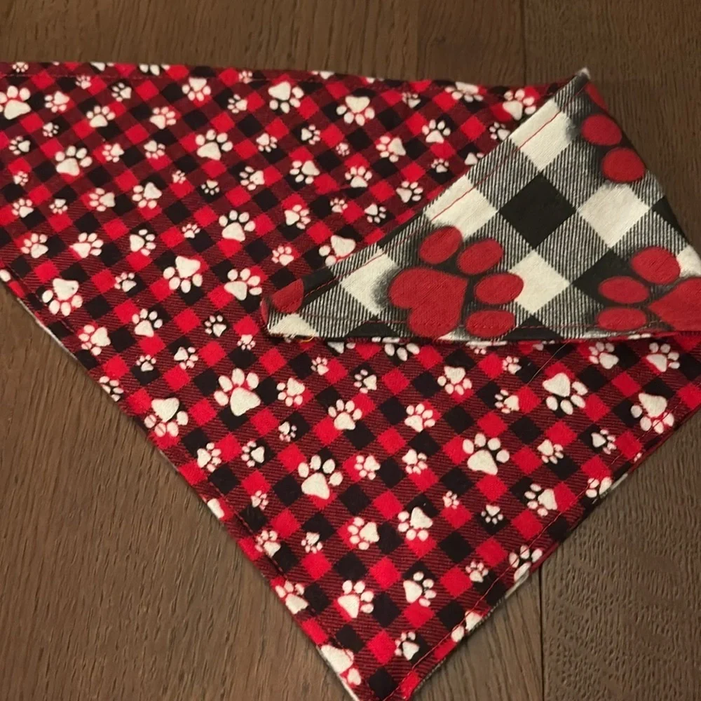 Red and Black Plaid Dog Bandana -1 reversible